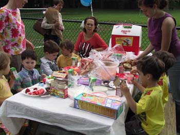 06-25-2004_04_BeaconPlaygr