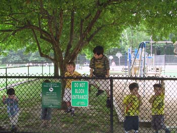 06-25-2004_08_BeaconPlaygr