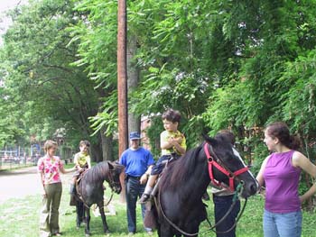 06-25-2004_10_BeaconPlaygr