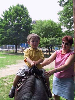 06-25-2004_13_BeaconPlaygr