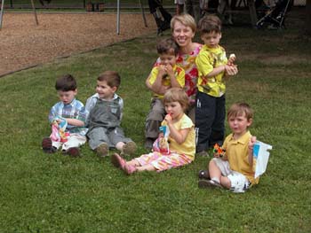 06-25-2004_30_BeaconPlaygr