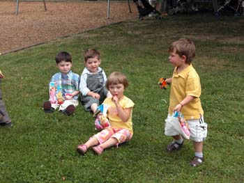 06-25-2004_31_BeaconPlaygr