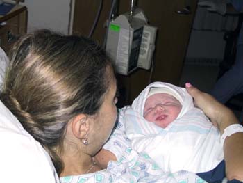 08-04-2004_02_Hospital