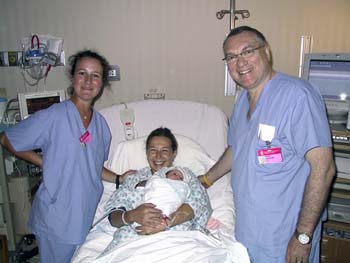 08-04-2004_03_Hospital