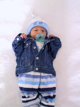 08-06-2004_03_Hospital