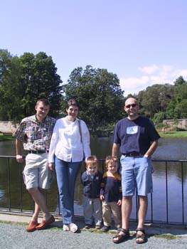 09-05-2004_06_LarzAndersen