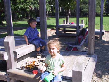 09-22-2004_02_BeaconPlaygr