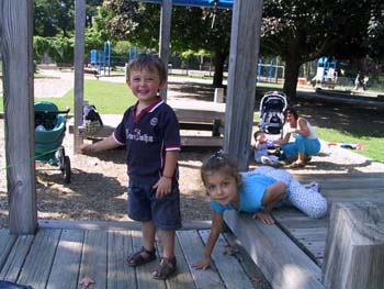 09-27-2004_01_BeaconPlaygr