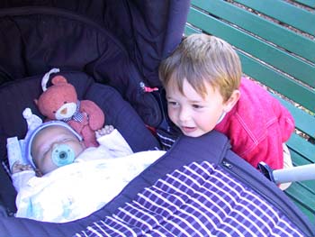 10-01-2004_03_BeaconPlaygr