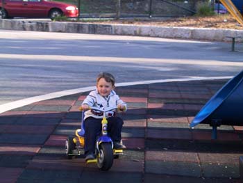 10-04-2004_08_BrightonSchool