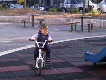 10-11-2004_02_BrightonSchool