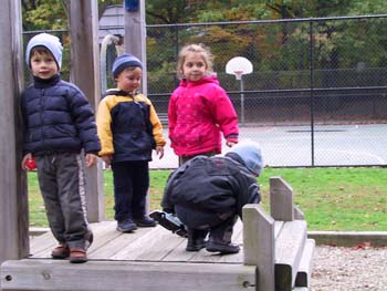 10-26-2004_01_BeaconPlaygr