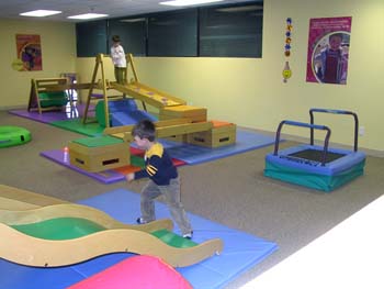 12-18-2004_03_Gymboree