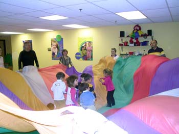 12-18-2004_06_Gymboree
