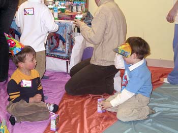 12-18-2004_14_Gymboree