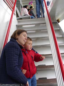 05-22-2005_07_BostonHarbor