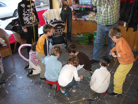 12-17-2005_26_EricBday