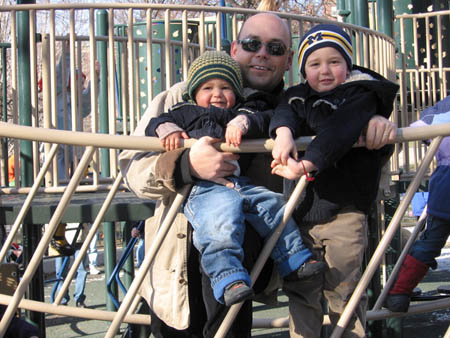 12-24-2005_08_BostonCom