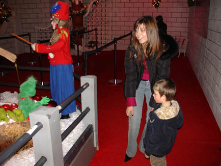 12-24-2005_28_EnchVil