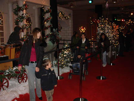 12-24-2005_29_EnchVil