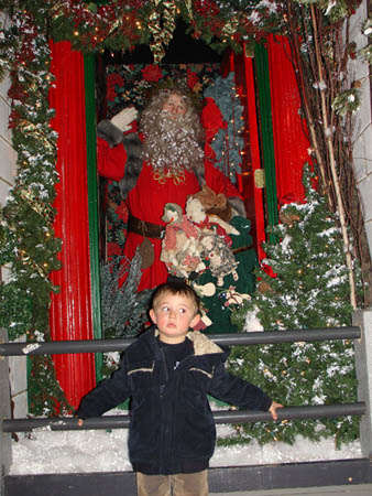 12-24-2005_38_EnchVil