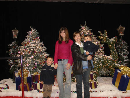 12-24-2005_40_EnchVil