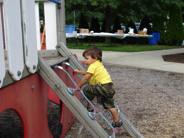 09-04-2006_06_SharonPlgrd