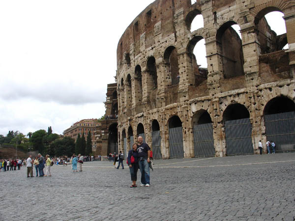 09-17-06_54_Rome-Colosseo
