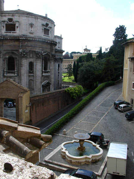 09-18-06_080_Rome-Vatican