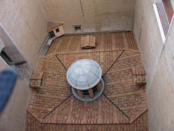 09-18-06_118_Rome-Vatican