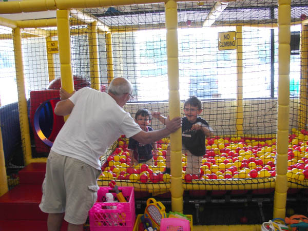 06-17-2007_01_FunLand