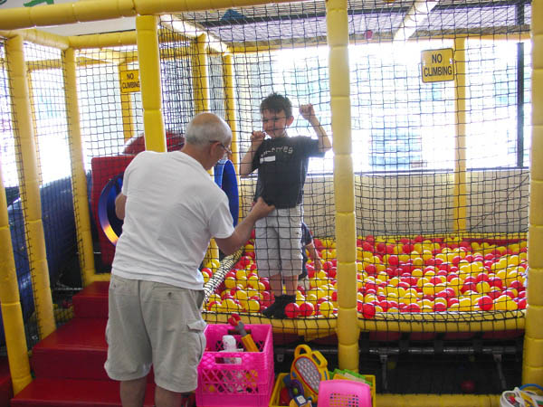 06-17-2007_02_FunLand