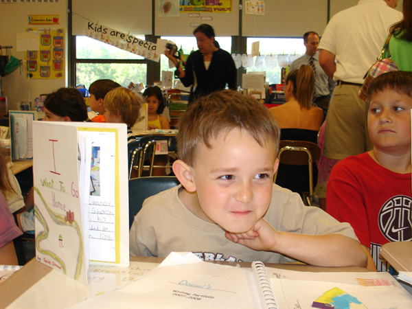 06-12-2008_05_School