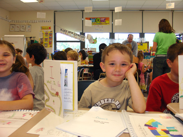 06-12-2008_06_School