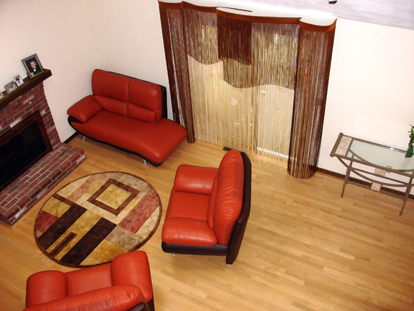 06-24-2008_04_Curtains_FamRoom